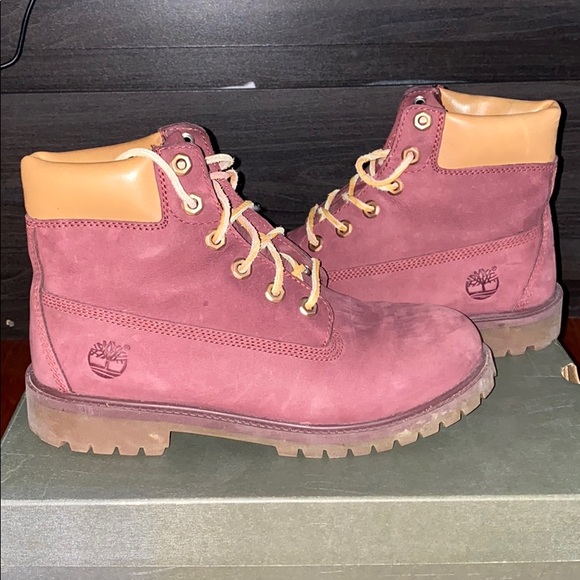 Timberlands - Picture 1 of 3